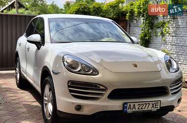 Внедорожник / Кроссовер Porsche Cayenne 2013 в 