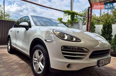 Внедорожник / Кроссовер Porsche Cayenne 2013 в 