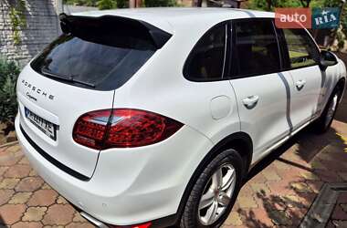 Внедорожник / Кроссовер Porsche Cayenne 2013 в 