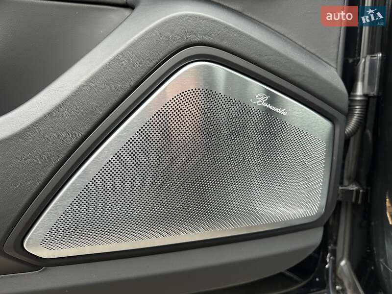 Позашляховик / Кросовер Porsche Cayenne 2024 в Києві