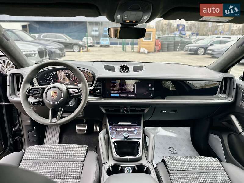 Позашляховик / Кросовер Porsche Cayenne 2024 в Києві
