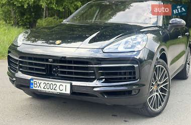 Позашляховик / Кросовер Porsche Cayenne 2019 в 