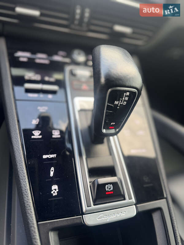 Внедорожник / Кроссовер Porsche Cayenne 2019 в Красилове