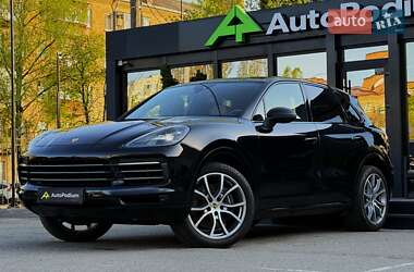 Позашляховик / Кросовер Porsche Cayenne 2021 в 