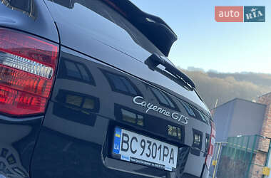 Позашляховик / Кросовер Porsche Cayenne 2009 в 