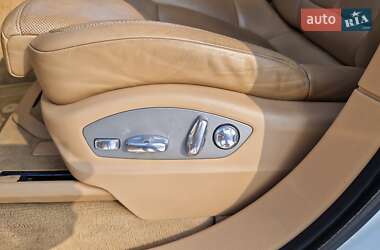 Внедорожник / Кроссовер Porsche Cayenne 2013 в 