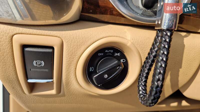Внедорожник / Кроссовер Porsche Cayenne 2013 в Днепре