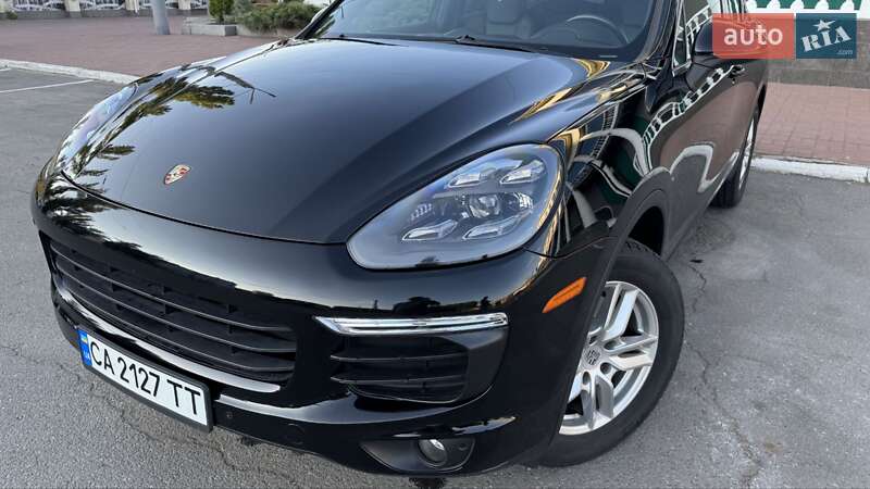 Внедорожник / Кроссовер Porsche Cayenne 2017 в Черкассах