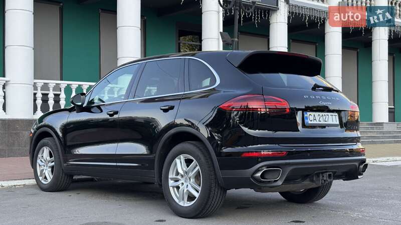 Внедорожник / Кроссовер Porsche Cayenne 2017 в Черкассах
