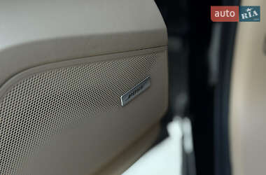 Внедорожник / Кроссовер Porsche Cayenne 2019 в 