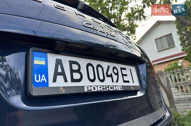 Внедорожник / Кроссовер Porsche Cayenne 2011 в 