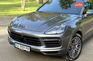 Позашляховик / Кросовер Porsche Cayenne 2019 в 
