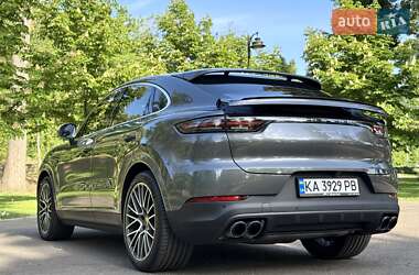 Позашляховик / Кросовер Porsche Cayenne 2019 в 