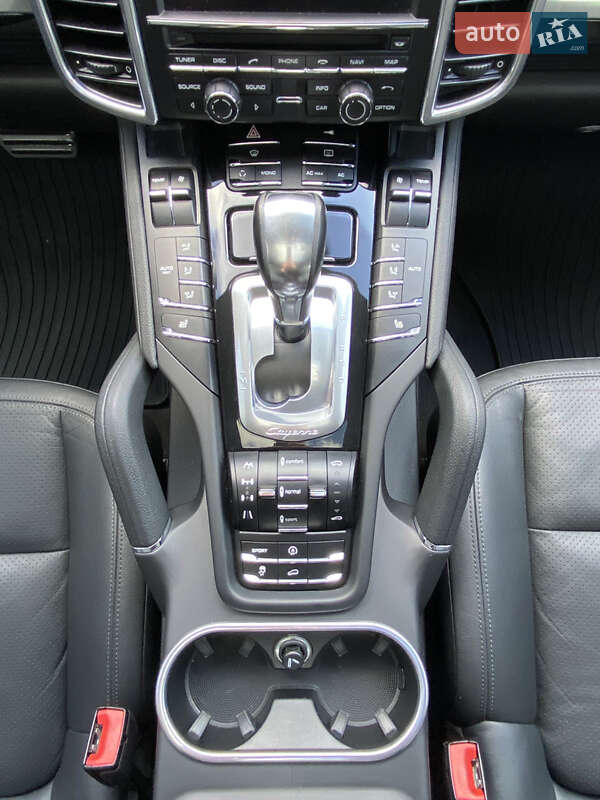 Позашляховик / Кросовер Porsche Cayenne 2010 в Києві фото 21 Позашляховик / Кросовер Porsche Cayenne 2010 в Києві