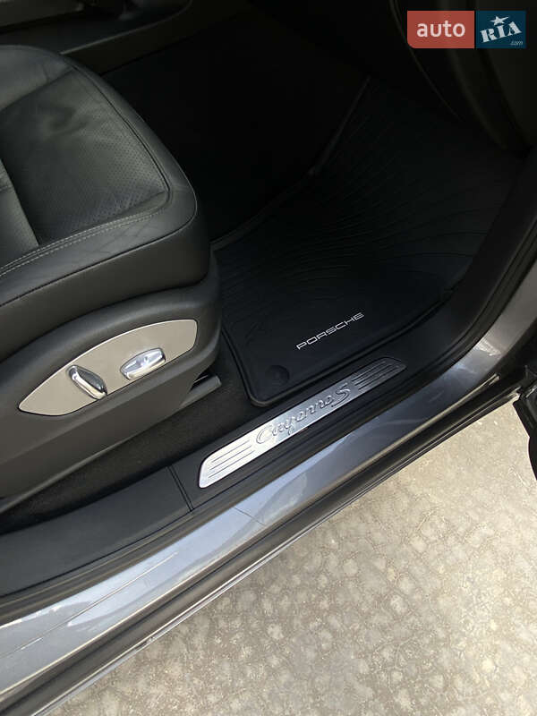 Позашляховик / Кросовер Porsche Cayenne 2010 в Києві фото 30 Позашляховик / Кросовер Porsche Cayenne 2010 в Києві