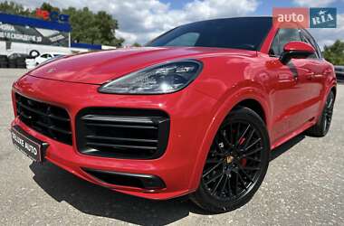Внедорожник / Кроссовер Porsche Cayenne 2021 в 