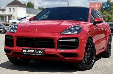 Внедорожник / Кроссовер Porsche Cayenne 2021 в Киеве
