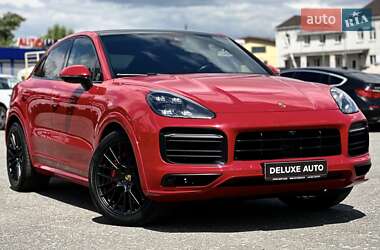 Внедорожник / Кроссовер Porsche Cayenne 2021 в 