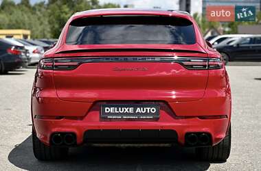 Внедорожник / Кроссовер Porsche Cayenne 2021 в 