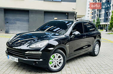 Внедорожник / Кроссовер Porsche Cayenne 2011 в 