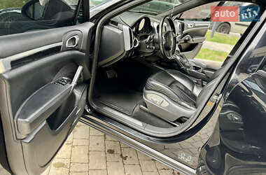 Внедорожник / Кроссовер Porsche Cayenne 2011 в 