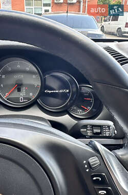 Внедорожник / Кроссовер Porsche Cayenne 2013 в 
