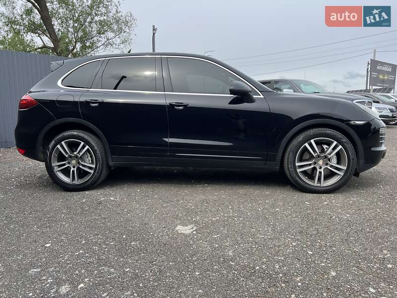Внедорожник / Кроссовер Porsche Cayenne 2010 в Киеве фото 5 Внедорожник / Кроссовер Porsche Cayenne 2010 в Киеве
