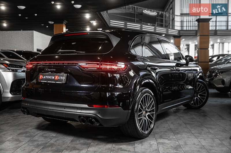 Внедорожник / Кроссовер Porsche Cayenne 2020 в Одессе