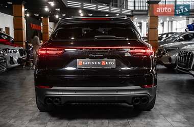 Позашляховик / Кросовер Porsche Cayenne 2020 в 