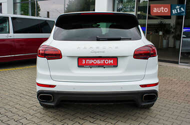 Внедорожник / Кроссовер Porsche Cayenne 2017 в 