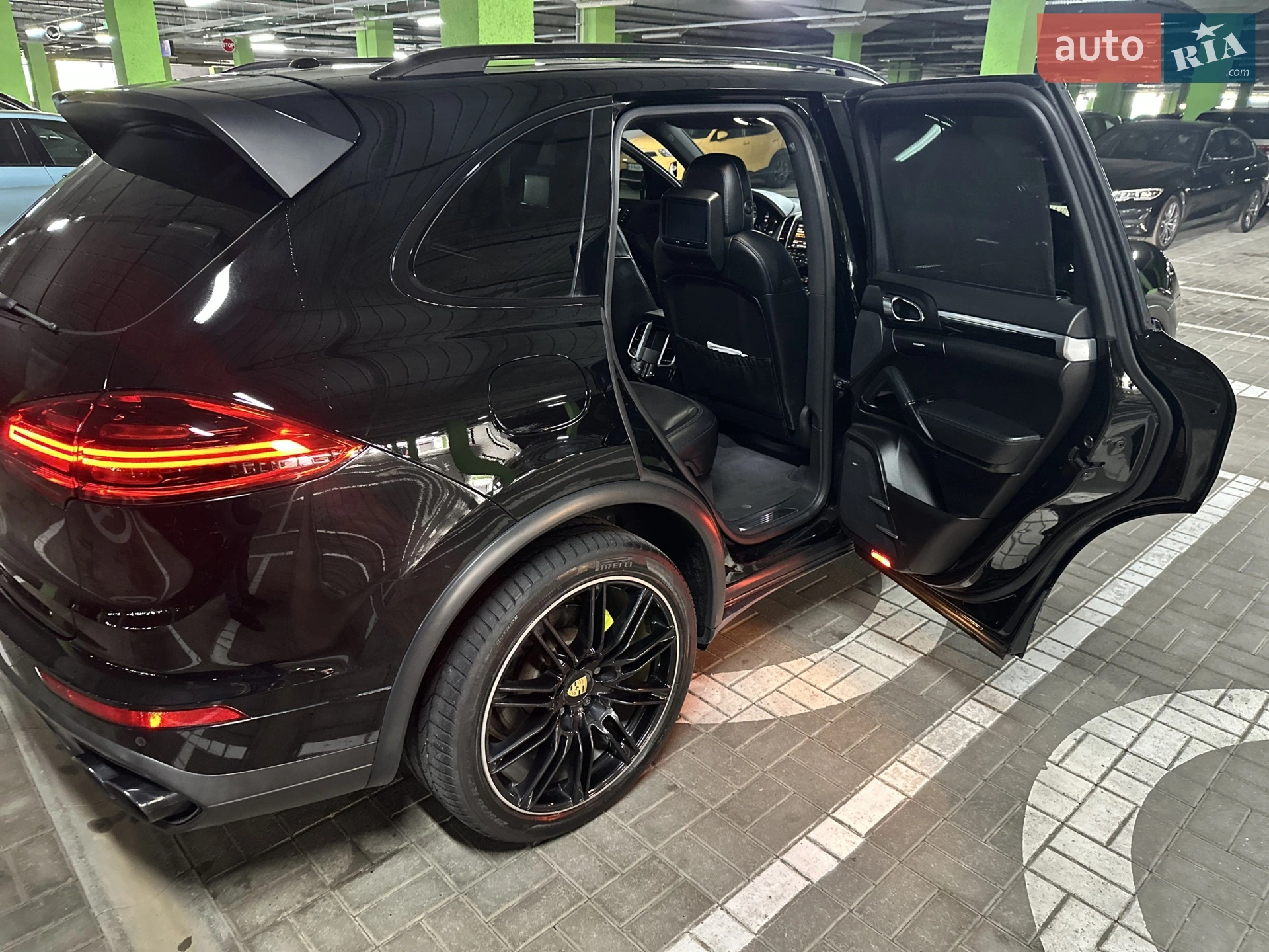 2015 Porsche Cayenne - мініатюра 14