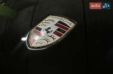 Позашляховик / Кросовер Porsche Cayenne 2015 в 