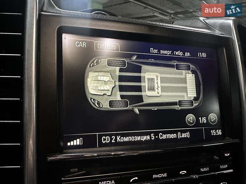 Позашляховик / Кросовер Porsche Cayenne 2015 в Києві