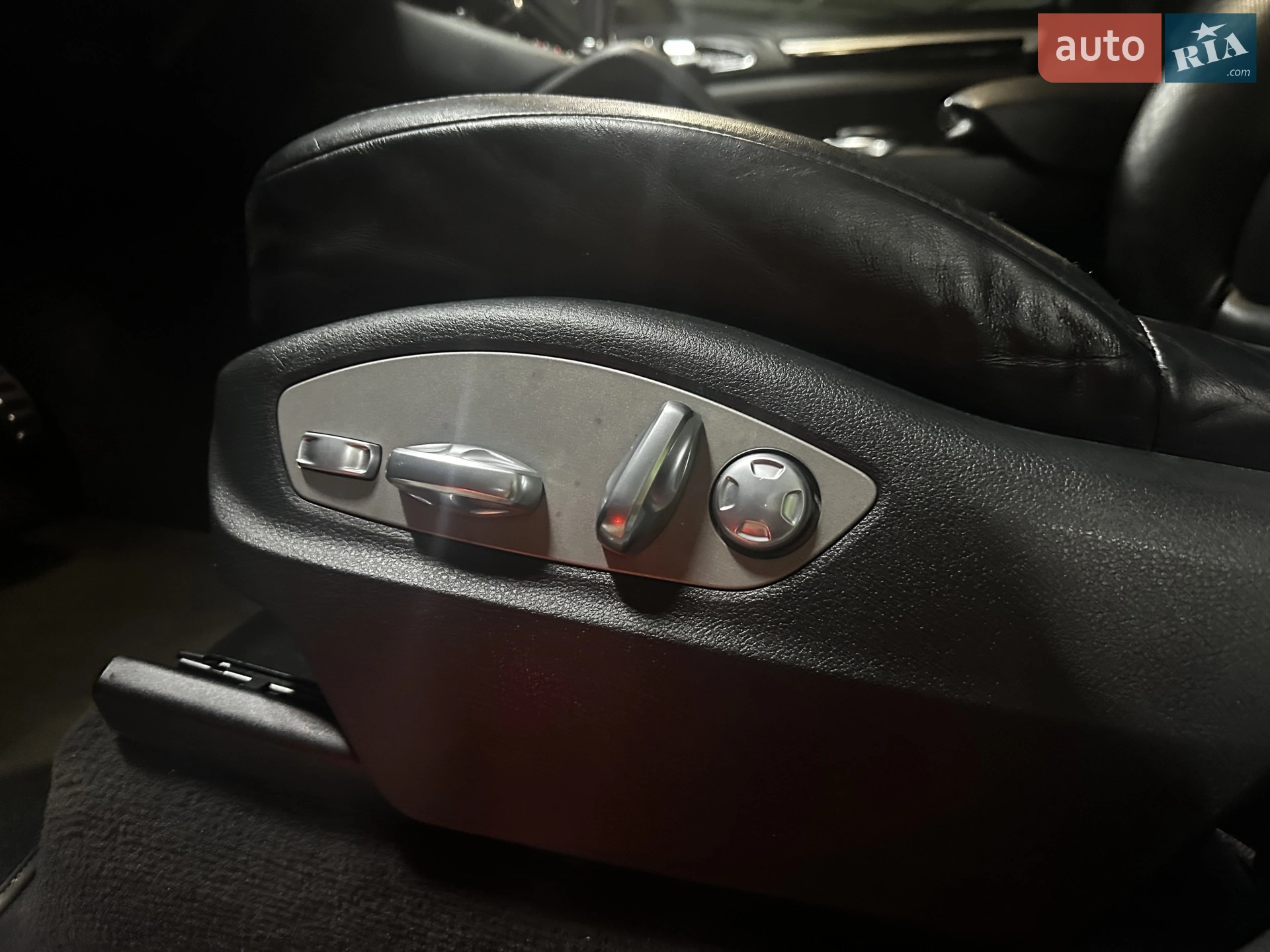 2015 Porsche Cayenne - мініатюра 67