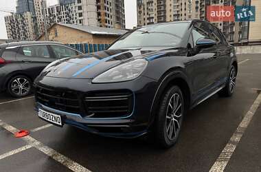 Позашляховик / Кросовер Porsche Cayenne 2019 в Києві