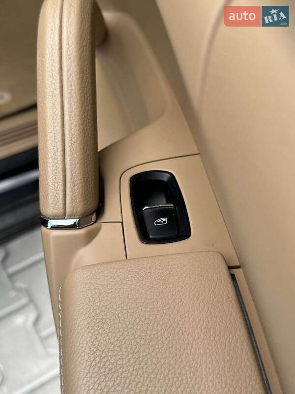 Внедорожник / Кроссовер Porsche Cayenne 2014 в Белогородке