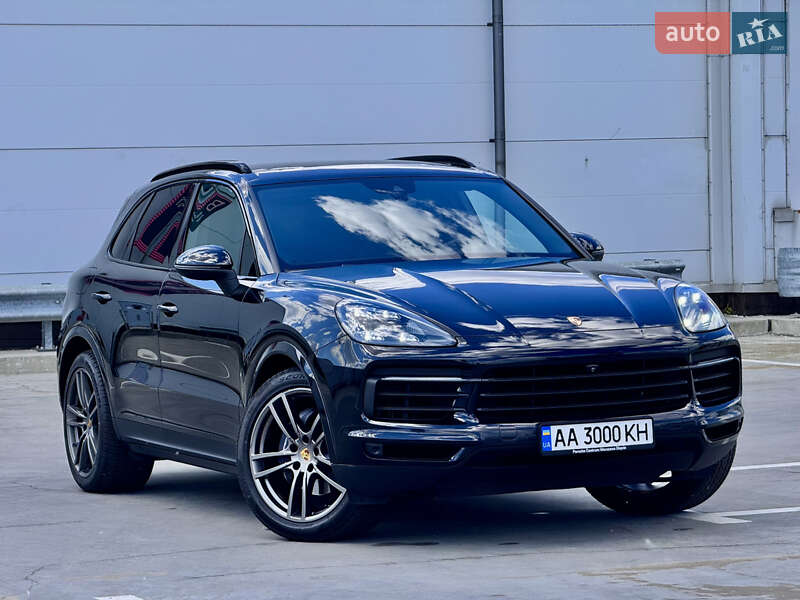 Позашляховик / Кросовер Porsche Cayenne 2017 в Києві