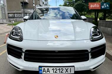 Внедорожник / Кроссовер Porsche Cayenne 2018 в Киеве
