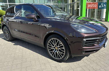 Внедорожник / Кроссовер Porsche Cayenne 2020 в Луцке