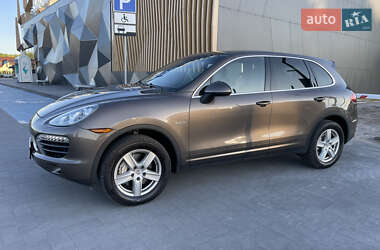 Позашляховик / Кросовер Porsche Cayenne 2014 в 