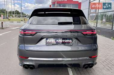 Внедорожник / Кроссовер Porsche Cayenne 2022 в 