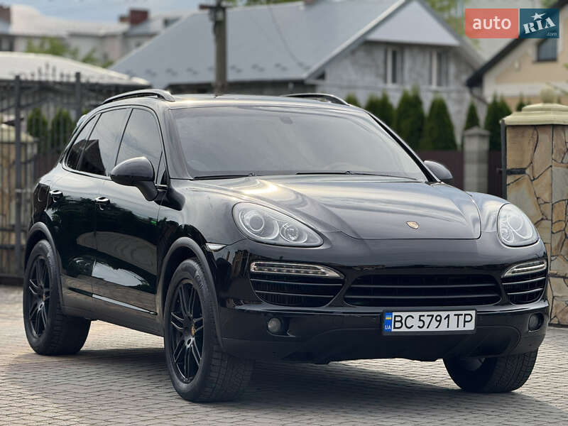 Porsche Cayenne 2012