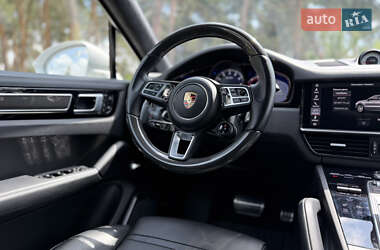 Позашляховик / Кросовер Porsche Cayenne 2019 в 