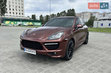 Позашляховик / Кросовер Porsche Cayenne 2012 в Черкасах