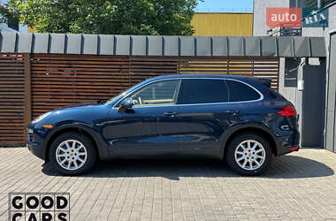 Внедорожник / Кроссовер Porsche Cayenne 2013 в 