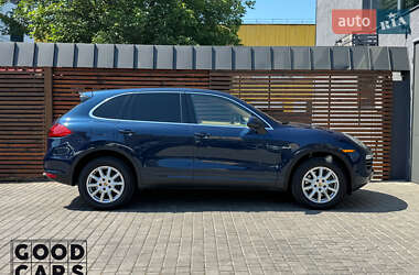 Внедорожник / Кроссовер Porsche Cayenne 2013 в 