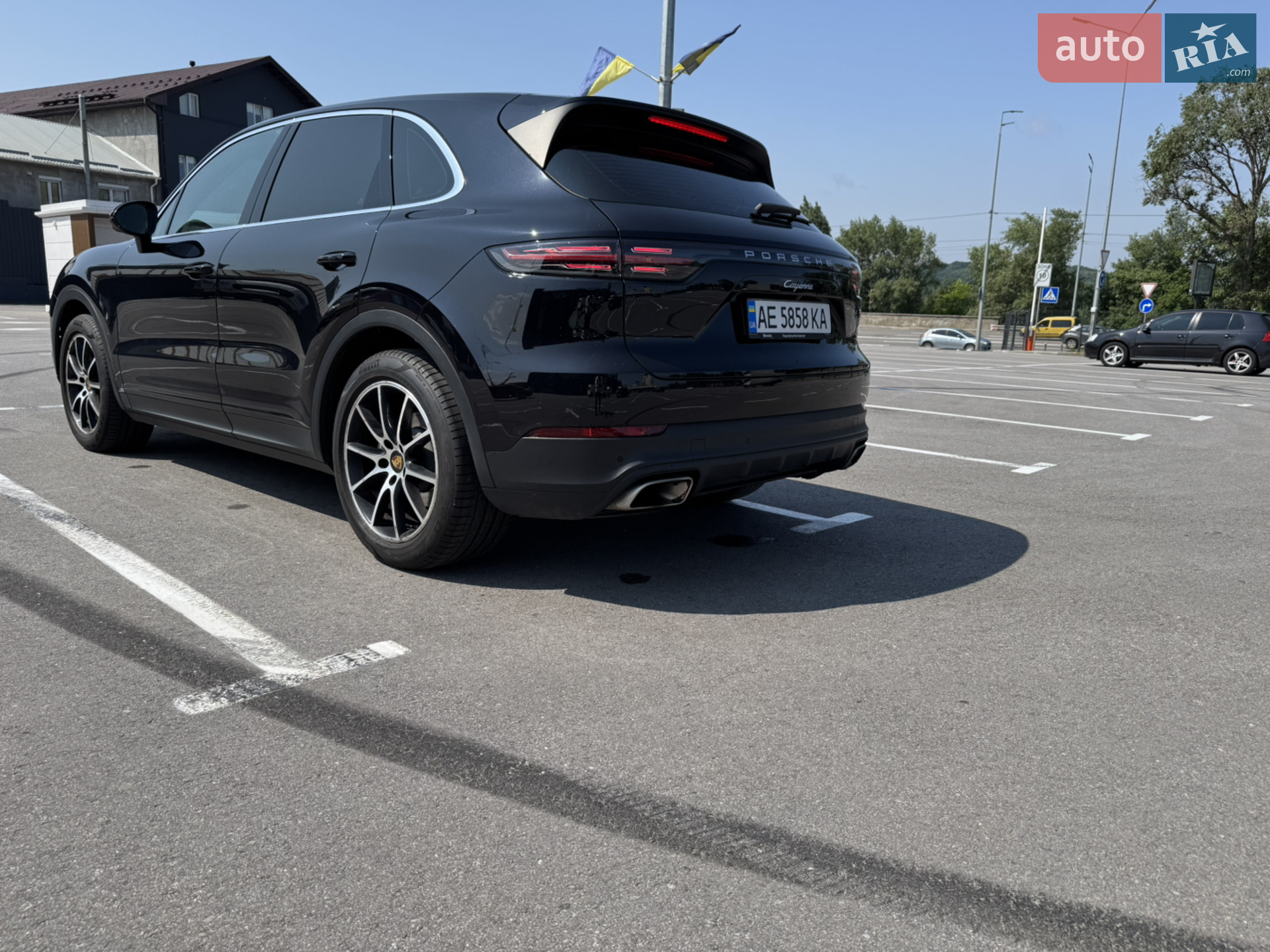 2018 Porsche Cayenne - мініатюра 18