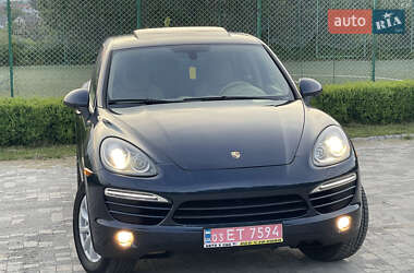 Позашляховик / Кросовер Porsche Cayenne 2012 в Тернополі