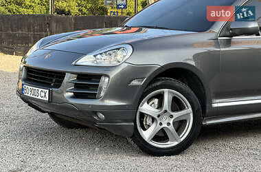 Внедорожник / Кроссовер Porsche Cayenne 2007 в 