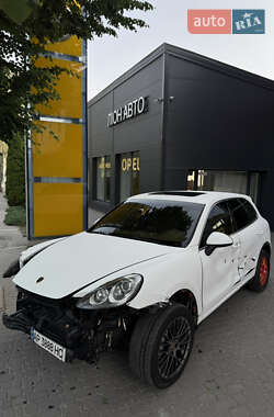 Внедорожник / Кроссовер Porsche Cayenne 2010 в Запорожье